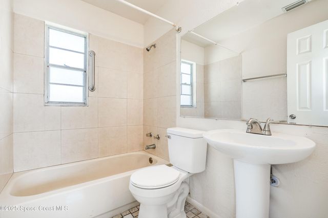 557 Cox Street, Cocoa, FL 32926