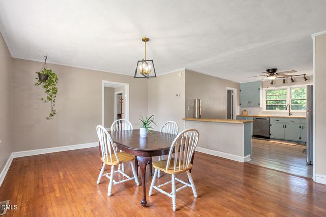 2439 George Owen Road, Fayetteville, NC 28306
