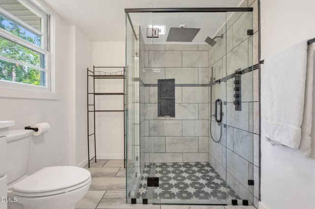 2439 George Owen Road, Fayetteville, NC 28306