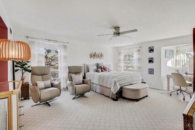 3304 Columbia Parkway, Cincinnati, OH 45226