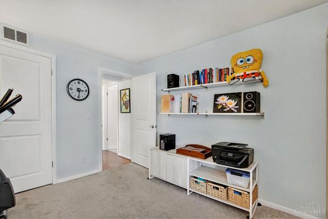 3304 Columbia Parkway, Cincinnati, OH 45226