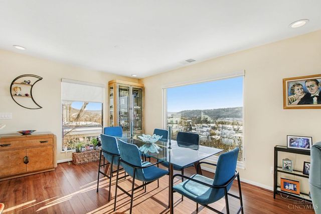 3304 Columbia Parkway, Cincinnati, OH 45226