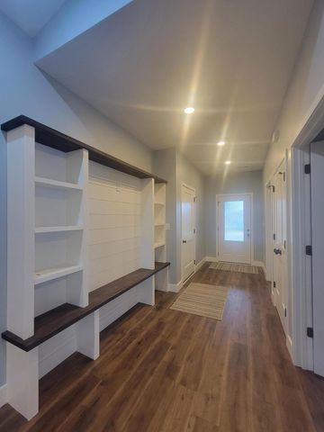 181 Watercrest Way, Georgetown, KY 40324