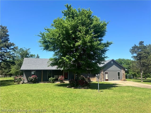 21686 Cedar Hill Drive, Howe, OK 74940