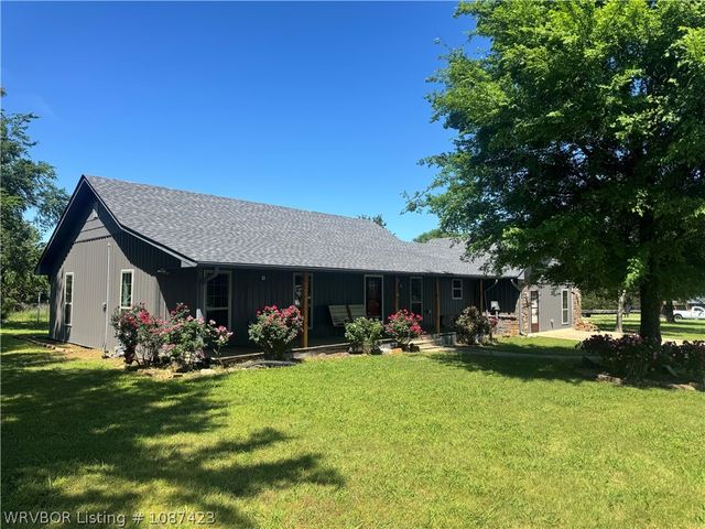 21686 Cedar Hill Drive, Howe, OK 74940