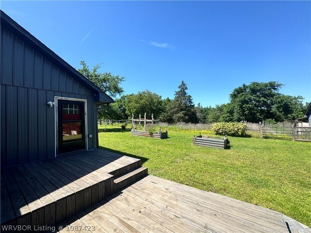 21686 Cedar Hill Drive, Howe, OK 74940