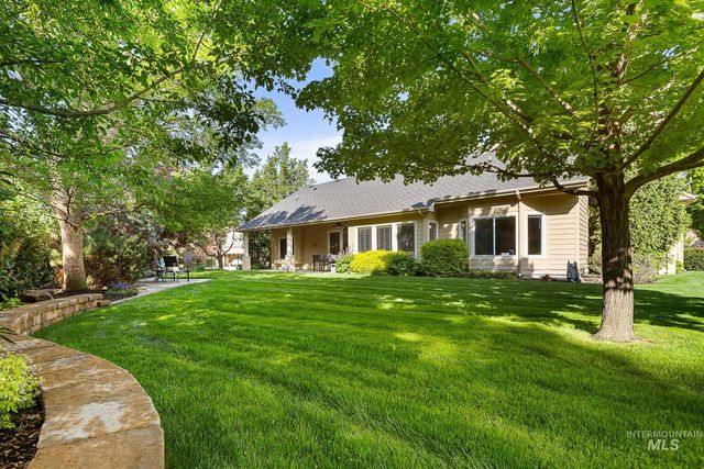 1968 S Riverbirch Ave, Eagle, ID 83616