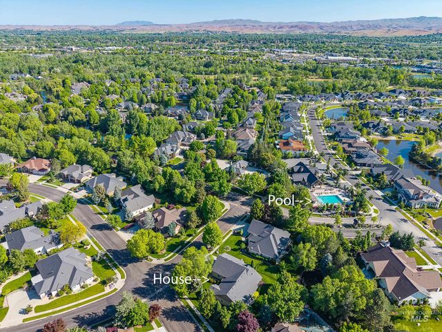 1968 S Riverbirch Ave, Eagle, ID 83616