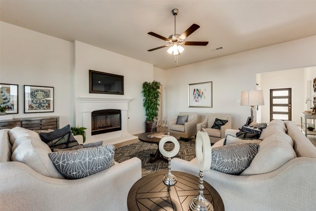 312 Honey Brook Lane, Aledo, TX 76008