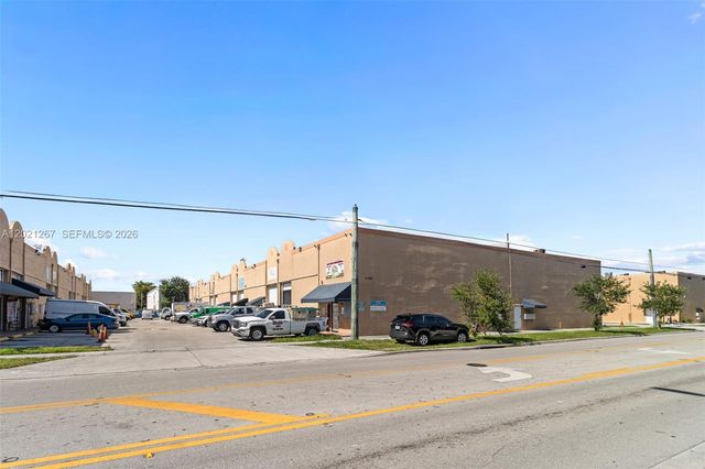 1745 W 37th St, Hialeah, FL 33012