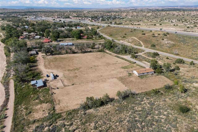 28 Sunlight View, Santa Fe, NM 87506