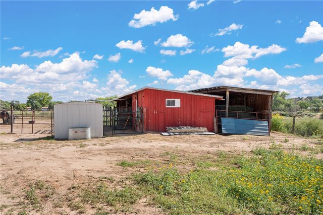 28 Sunlight View, Santa Fe, NM 87506