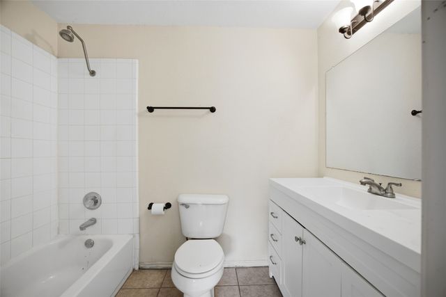 917 Chase Lane, Denton, TX 76209