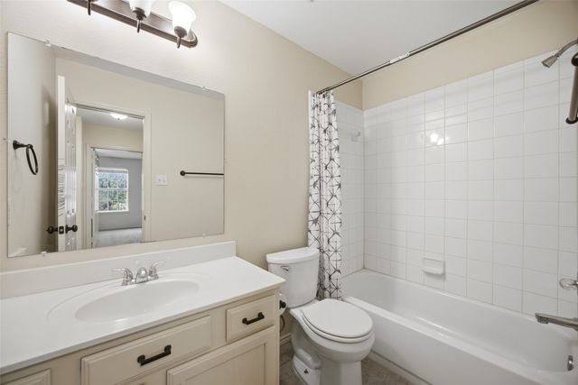 917 Chase Lane, Denton, TX 76209