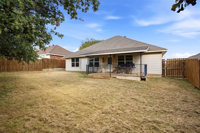 917 Chase Lane, Denton, TX 76209