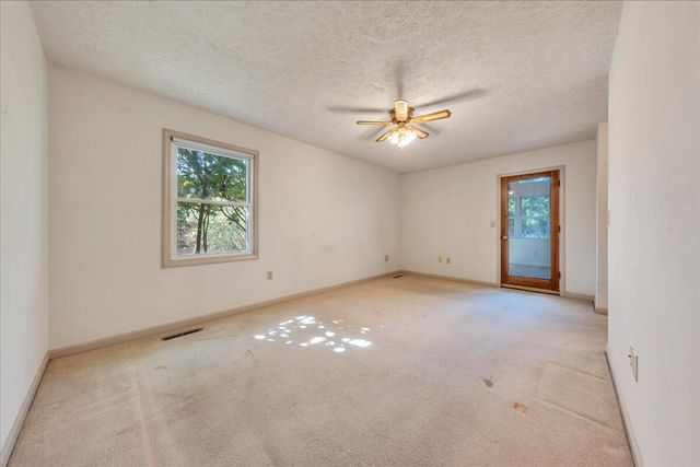 7834 Barrens RD, Roanoke, VA 24019