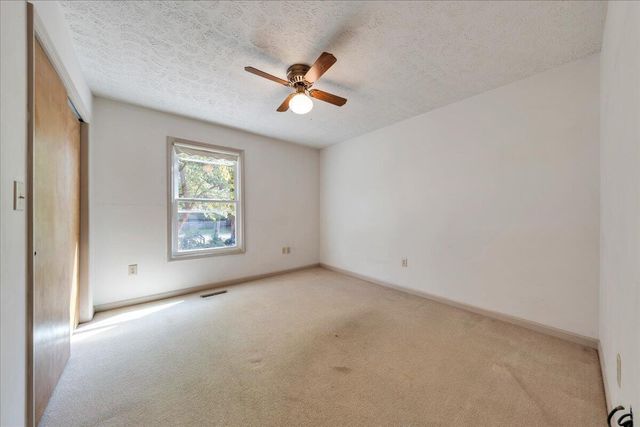 7834 Barrens RD, Roanoke, VA 24019