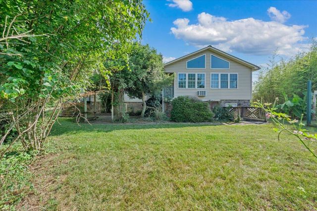 7834 Barrens RD, Roanoke, VA 24019