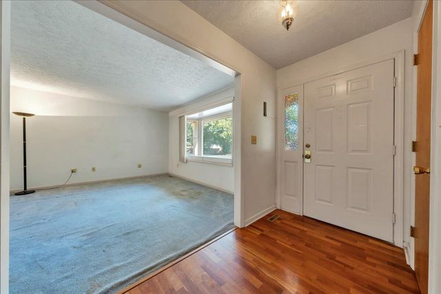7834 Barrens RD, Roanoke, VA 24019