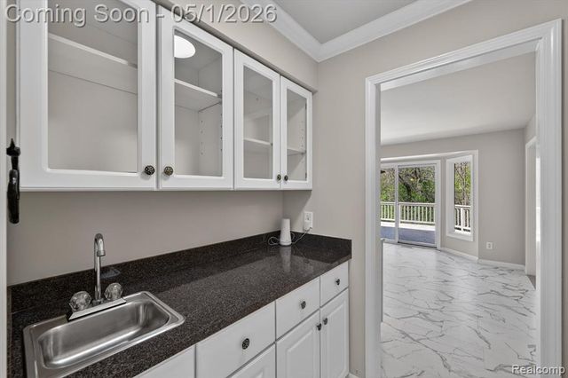 22293 Brockshire Street, Novi, MI 48375