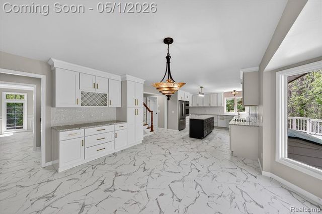 22293 Brockshire Street, Novi, MI 48375