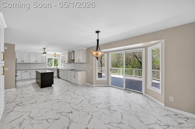 22293 Brockshire Street, Novi, MI 48375
