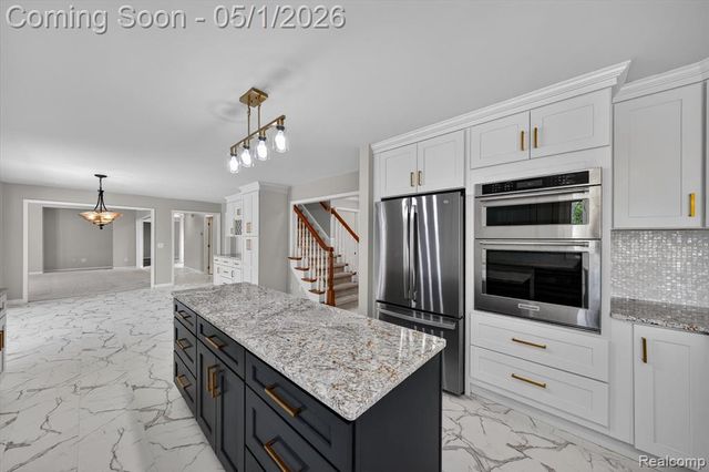22293 Brockshire Street, Novi, MI 48375