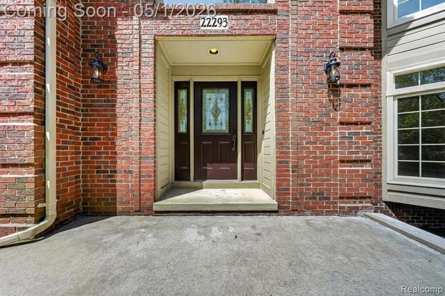 22293 Brockshire Street, Novi, MI 48375