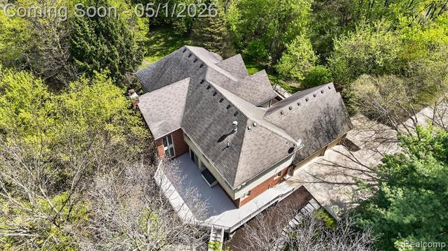 22293 Brockshire Street, Novi, MI 48375