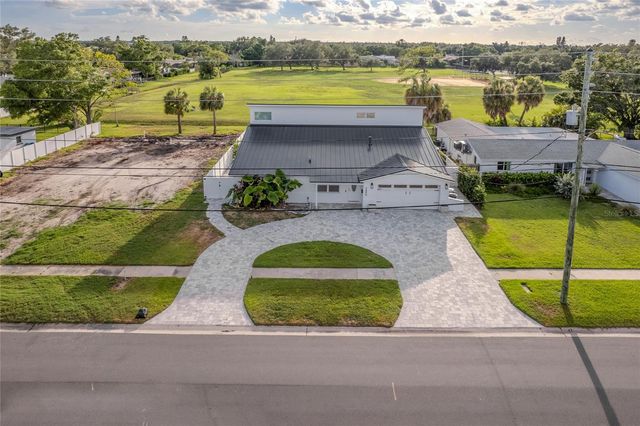 5400 DENVER STREET NE, St Petersburg, FL 33703
