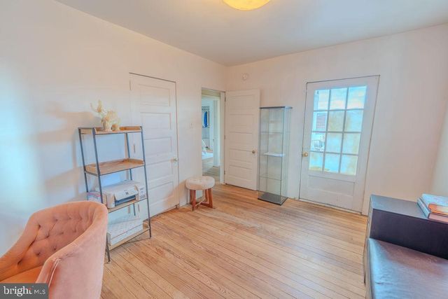 1124 CLUB AVE, Allentown, PA 18109