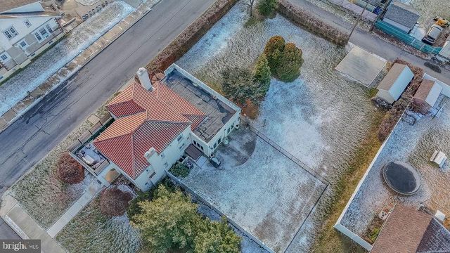 1124 CLUB AVE, Allentown, PA 18109