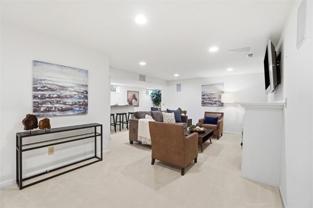 7977 Eagleridge Drive, West Chester, OH 45069
