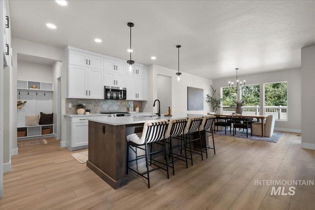 4317 Tropic Way, Caldwell, ID 83607