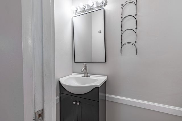 2605 Scott Dr, Clarksville, TN 37042