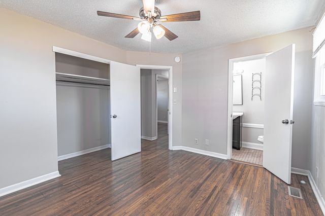 2605 Scott Dr, Clarksville, TN 37042