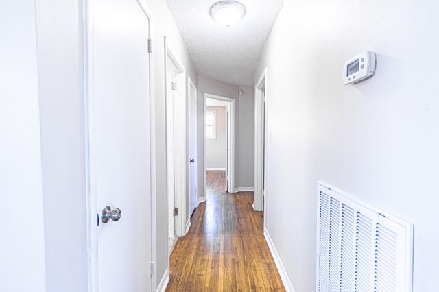 2605 Scott Dr, Clarksville, TN 37042