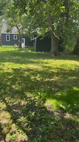 319 S Pine Street, New Lenox, IL 60451