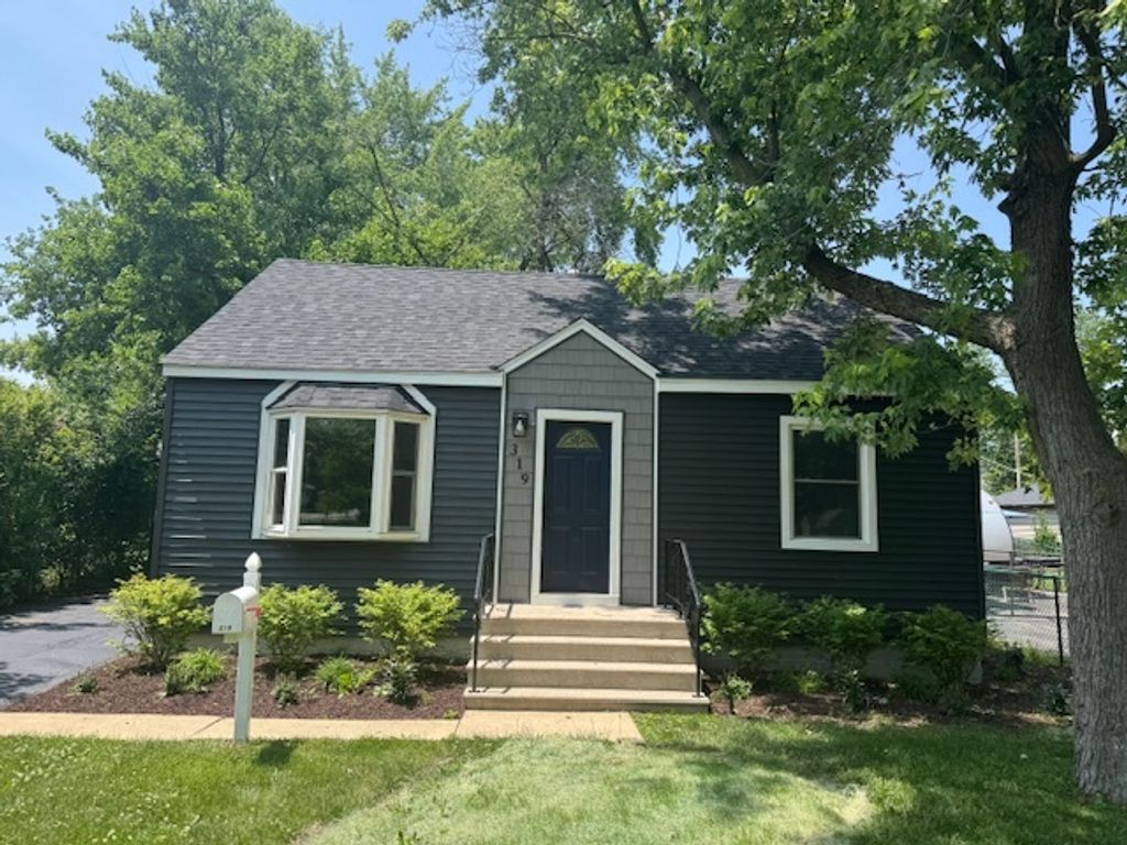 319 S Pine Street, New Lenox, IL 60451