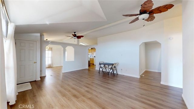 9850 Garfield Avenue 8, Huntington Beach, CA 92646