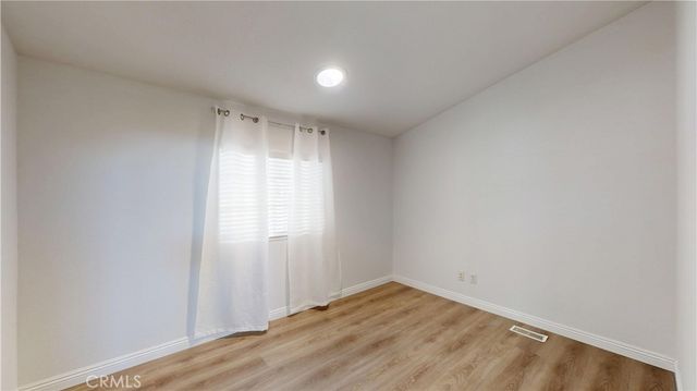 9850 Garfield Avenue 8, Huntington Beach, CA 92646
