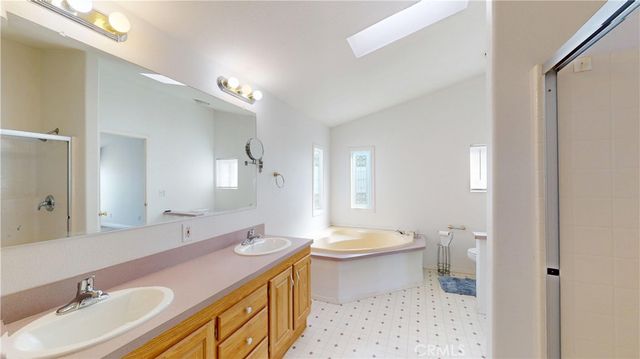 9850 Garfield Avenue 8, Huntington Beach, CA 92646