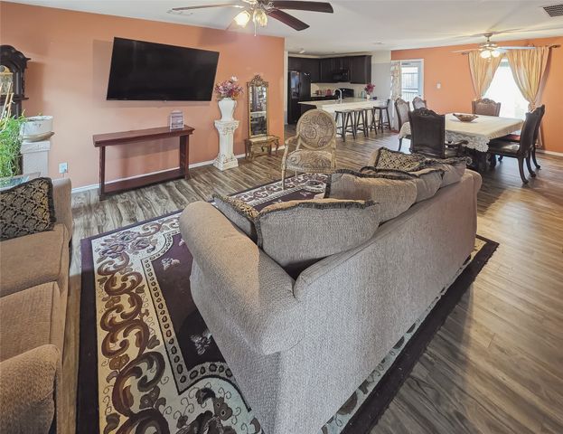 2413 Russell Street, Crandall, TX 75114