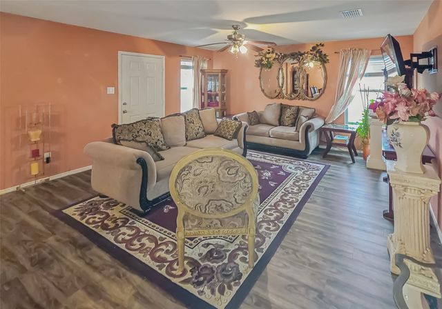 2413 Russell Street, Crandall, TX 75114