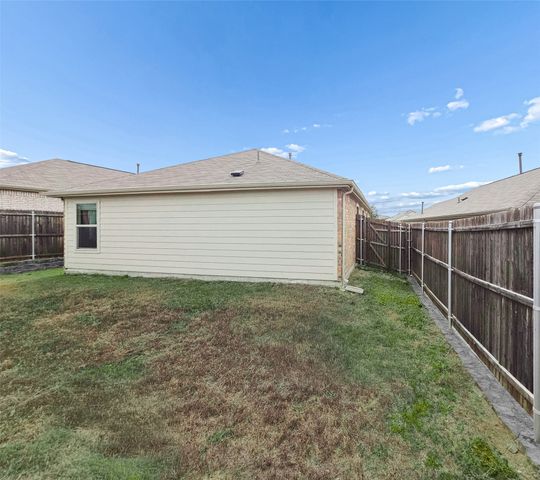 2413 Russell Street, Crandall, TX 75114