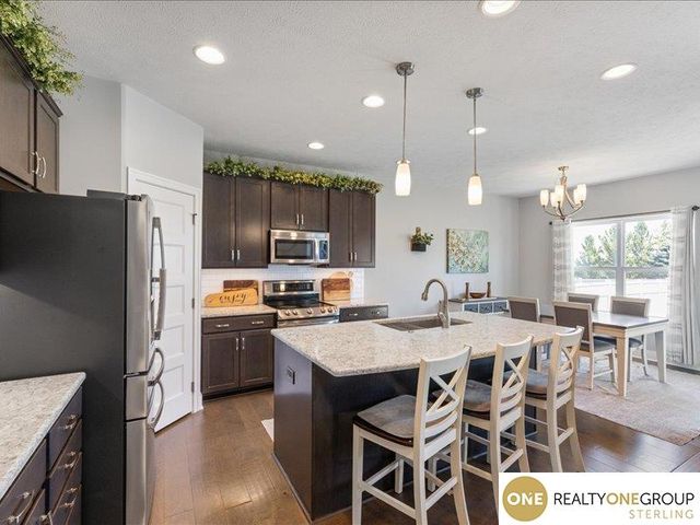 13051 S 49th Street, Papillion, NE 68133