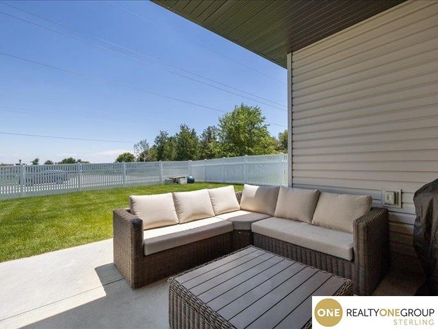 13051 S 49th Street, Papillion, NE 68133