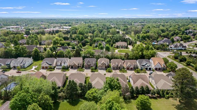 2119 White Poplar Ct, Murfreesboro, TN 37130