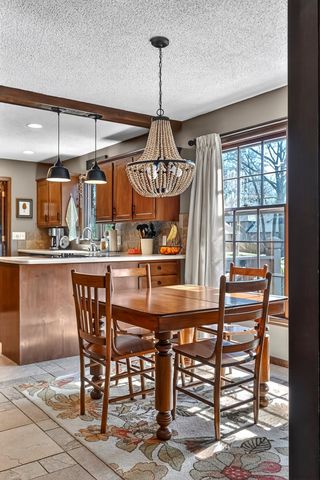 4164 E Oak Knoll Street, Springfield, MO 65809