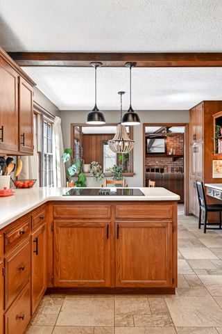 4164 E Oak Knoll Street, Springfield, MO 65809